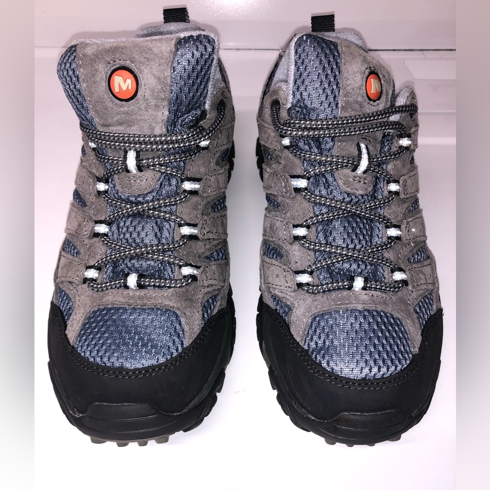Blue & gray Merrell sneakers size 7 never worn
